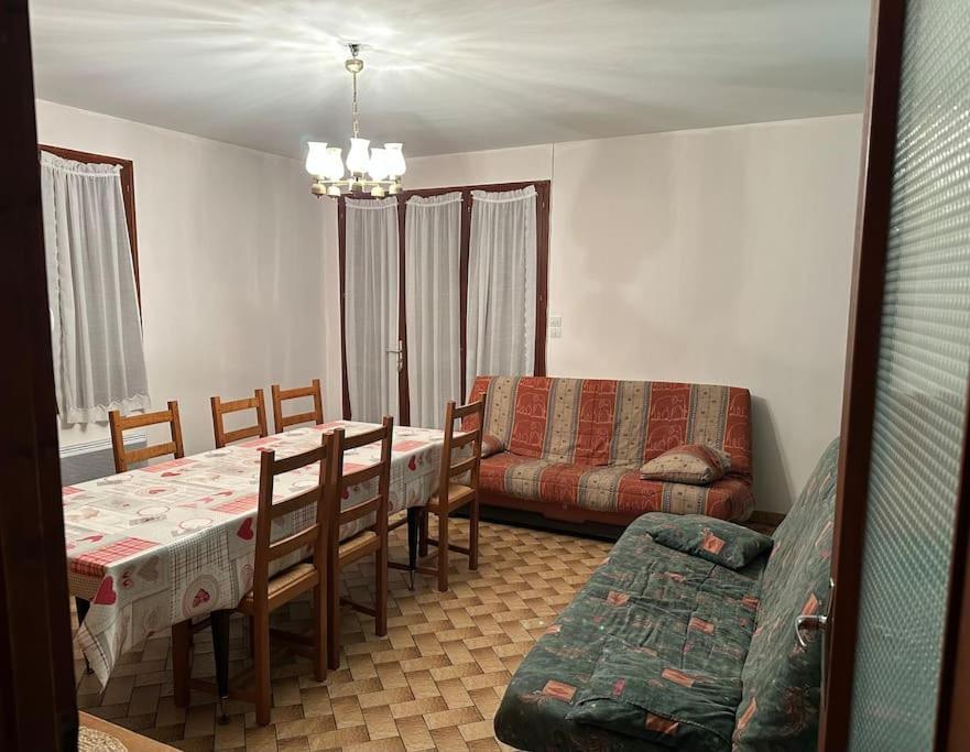 Vaste Villa Au Coeur De La Pinede Les Mathes Extérieur photo